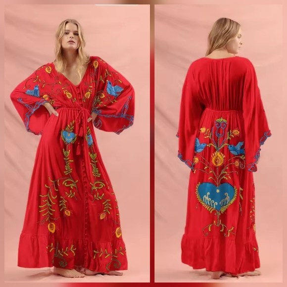 Elegant Red Floral Maxi Dress - Picture 1 of 15